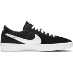 Bruin React Black/ White/ Anthracite -Wintersport CJ1661 001 PHSRH001 2000