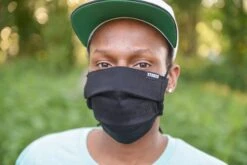 Stoked Facemask Black -Wintersport DSC 4533