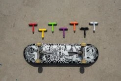 Stoked Classic Skate Tool Yellow -Wintersport DSC 6626 0d1bc5af a776 45e2 b7e2 67ff1291edfd