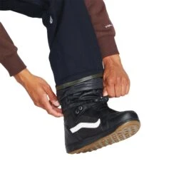 Volcom Roan Snowboard Bib Overall Black -Wintersport G1352306 BLK 23