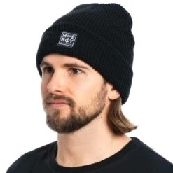 Bad Hair Beanie Black -Wintersport Homeboy Bad Hair Beanie Black Model Male