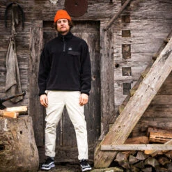 Horsefeathers Madog Sweatshirt Black 15 Horsefeathers Madog Sweatshirt Black -Wintersport Horsefeathers Madog Sweatshir Black 2