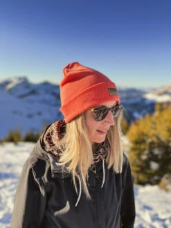 Original Cuffed Beanie Coral -Wintersport IMG 2141