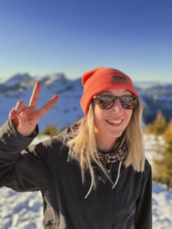 Original Cuffed Beanie Coral -Wintersport IMG 2146