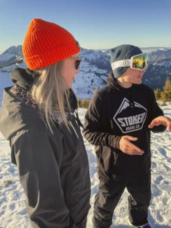 Harbour Beanie Fire Red -Wintersport IMG 2337 25b353c4 1080 4d04 b2c7 b53be91076bd