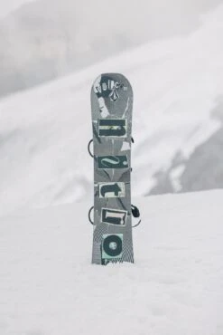 NITRO Beast X Volcom 155 2023 Snowboard 15 NITRO Beast X Volcom 155 2023 Snowboard -Wintersport Product Hintertux Rohrbacher21 110 1334x2000 3ef8f2d8 a363 44ae 85ff fa0fef08bcb1