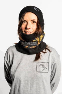 Bob Gnarley Chube Thug Rug Black/Gold -Wintersport Schermafbeelding 2020 01 03 om 13.10.04