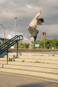 The Stoker Skateboard Deck -Wintersport Stoked Boardshop Skateboarding Team Fotoshoot 68