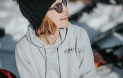 Womens Faux Fur Pom Beanie Navy -Wintersport Stoked board co womens faux fur pom beanie black 7169e12f cf37 4d5c bb09 fc178002568d