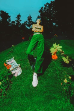 Vans The Lizzie Marshmallow -Wintersport VANS LIZZIE ARMANTO SKATE COLLECTION 9