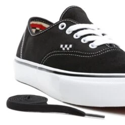 Vans Skate Authentic Black/White -Wintersport VN0A5FC8Y28 2