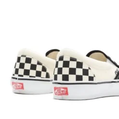 Vans Skate Slip-On Checkerboard Black/ Off White -Wintersport VN0A5FCAAUH d186623c 0dc9 477c 9ad2 a939db871001