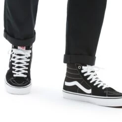 Vans Skate Sk8-Hi Black/White 10 Vans Skate Sk8-Hi Black/White -Wintersport VN0A5FCCY28 1