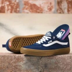 Vans Kyle Walker Dress Blues/Gum -Wintersport Van Kyle Walker Dress Blues Gum Overview