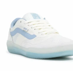 Vans Ave Blue/ Marshmallow -Wintersport Vans Ave Blue Marshmallow 8