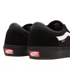 Vans Gilbert Crockett Blackout -Wintersport Vans Gilbert Crockett Blackout Back