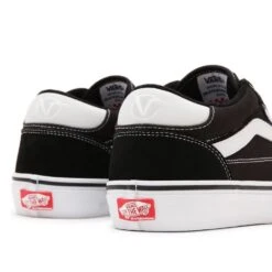 Vans Rowan Black/ True White -Wintersport Vans Rowan Black True White Back