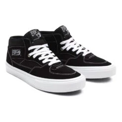 Vans Skate Half Cab Black/White -Wintersport Vans Skate Half Cab Black White Side