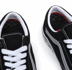Vans Skate Old Skool Translucent Rubber Black -Wintersport Vans Skate Old Skool Translucent Rubber Black 91