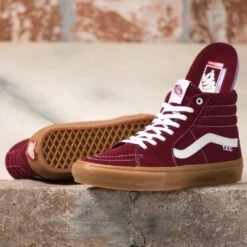 Vans Skate Sk8-Hi Port/Gum -Wintersport Vans Skate Sk8 Hi Port Gum Overview