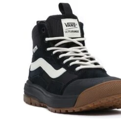 Vans Ultrarange Exo MTE-1 Black/Classic Gum -Wintersport Vans ultrarange exo mte1 blackclassic gum side