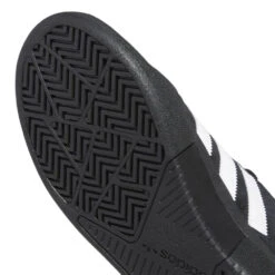 ADIDAS Tyshawn Low Core Black / Cloud White / Gold -Wintersport adidas tyshawn low core black cloud white gold heel