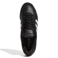 ADIDAS Tyshawn Low Core Black / Cloud White / Gold Metallic -Wintersport adidas tyshawn low core black cloud white gold metallic top