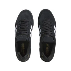 ADIDAS Tyshawn Low Core Black / Cloud White / Gold -Wintersport adidas tyshawn low core black cloud white gold top