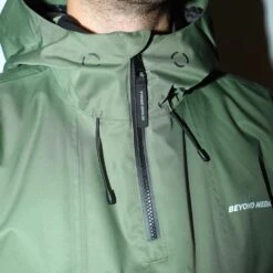 Half Zip Jacket Green -Wintersport beyond medals half zip jacket green close4