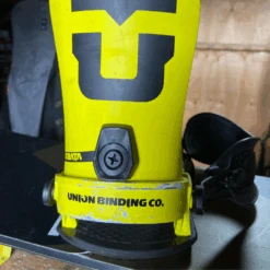 KG Wally Pro Model 159W + Strata Yellow Large + Pipe Snowboard Bag 165 Sparrow -Wintersport kg wally pro model 159w strata yellow large pipe snowboard bag 165 sparrow defaut5