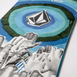 NITRO Beast X Volcom 155 2023 Snowboard 14 NITRO Beast X Volcom 155 2023 Snowboard -Wintersport nitro beast x volcom 155 2023 snowboard topsheet