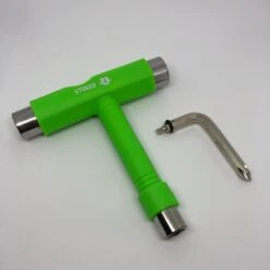 Stoked Classic Skate Tool Green -Wintersport stoked classic t tool green3