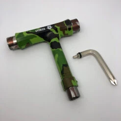 Stoked V2 Graphic Skate Tool Camo -Wintersport stoked v2 graphic t tool camo2