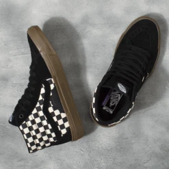 Vans BMX Sk8-Hi Checkerboard Black/Dark Gum -Wintersport vans bmx sk8 hi checkerboard blackdark gum top