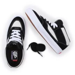 Vans Skate Half Cab Black/Marshmallow -Wintersport vans skate half cab blackmarshmallow top
