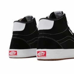 Vans The Lizzie Black/White -Wintersport vans the lizzie blackwhite back