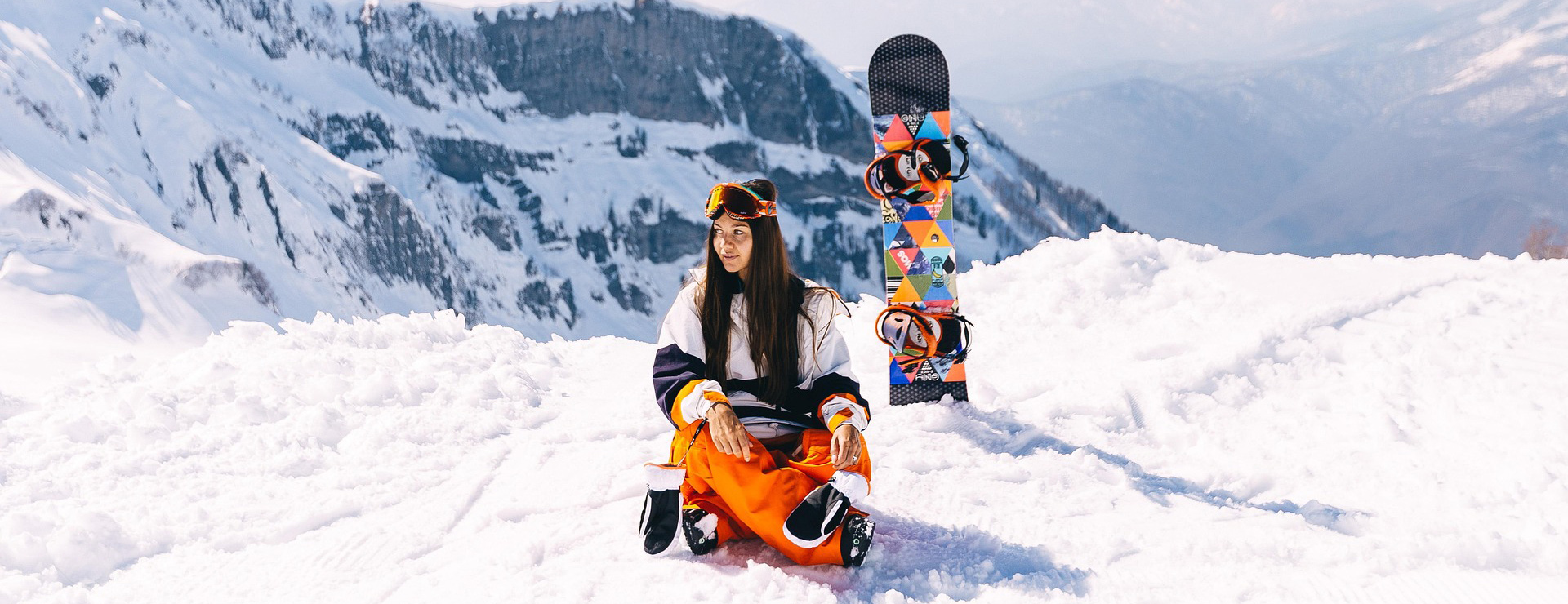 Wintersport -Wintersport young woman 2982387 1920